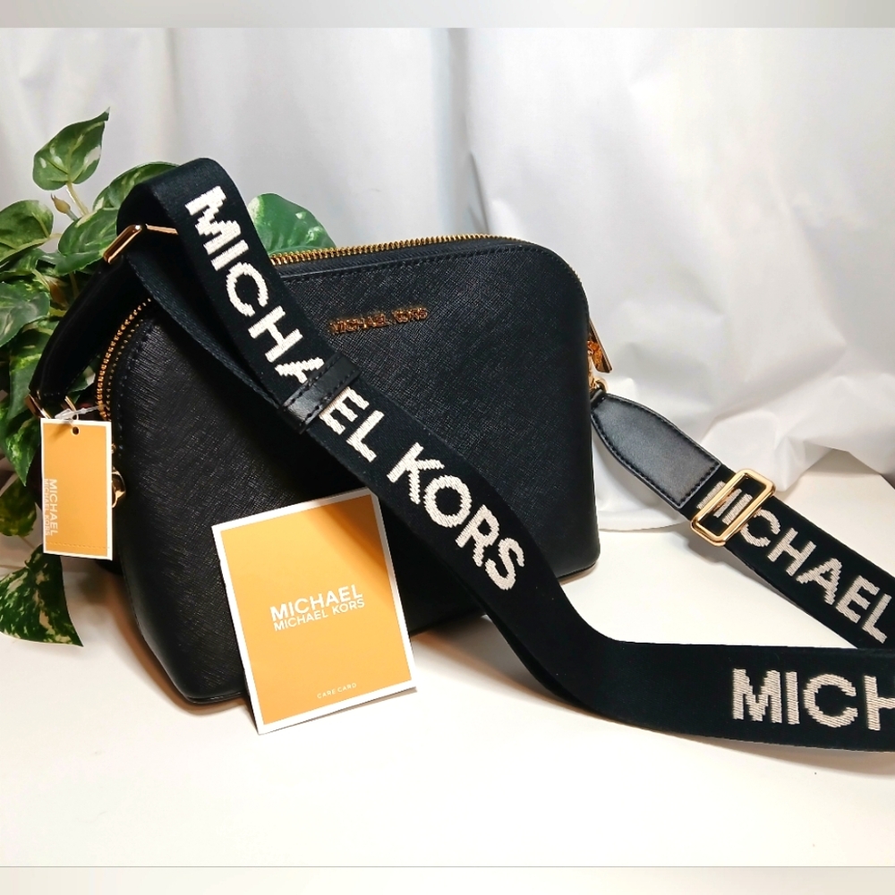 MICHAEL KORS Cindy NWT Saffiano Black Leather Crossbody / Shoulder Bag